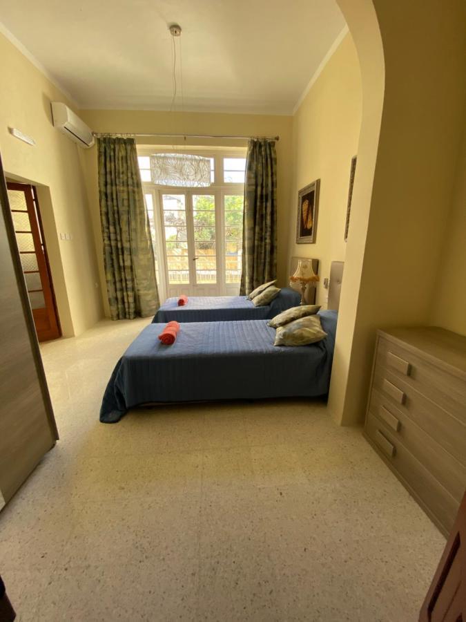 Magical Casalgo House Apartment วิกตอเรีย ภายนอก รูปภาพ