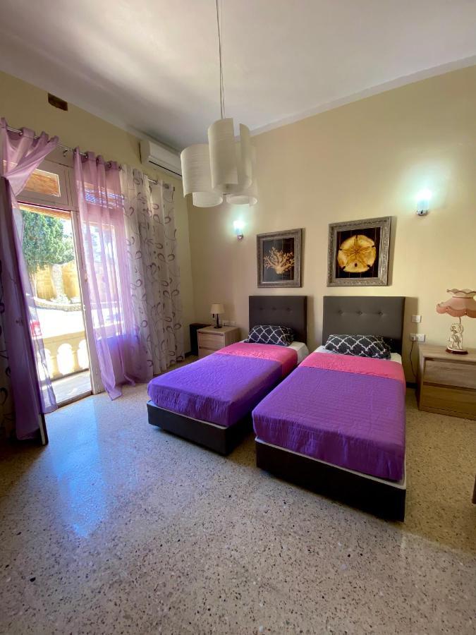 Magical Casalgo House Apartment วิกตอเรีย ภายนอก รูปภาพ