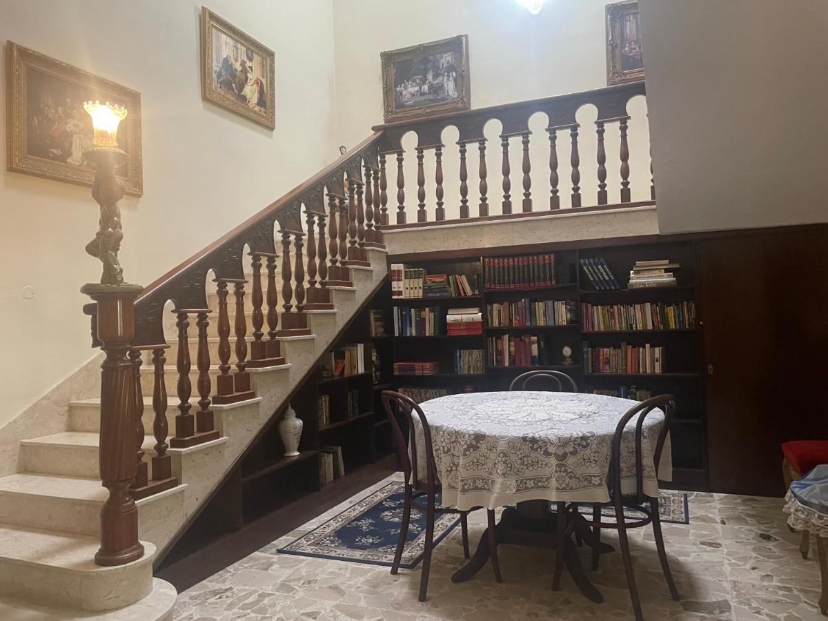 Magical Casalgo House Apartment วิกตอเรีย ภายนอก รูปภาพ